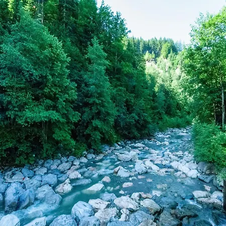 Апартаменты Near Gondola In Tyrol